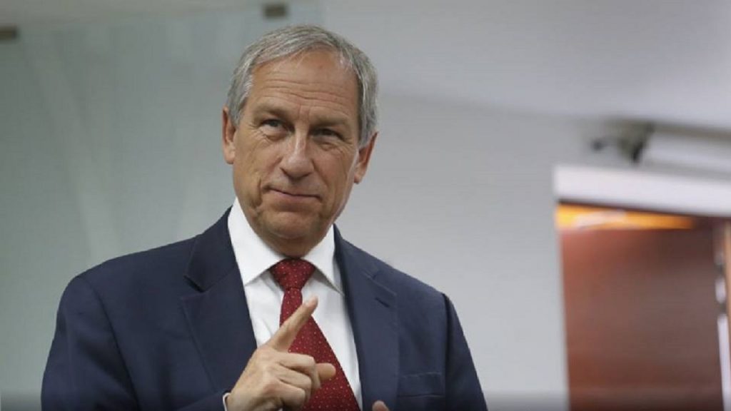 Propone Enrique Cárdenas ampliar número de médicos de primer contacto