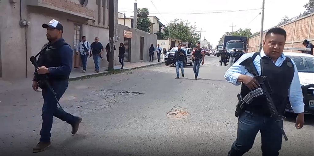 Realizan fuerte operativo policíaco en Moyotzingo