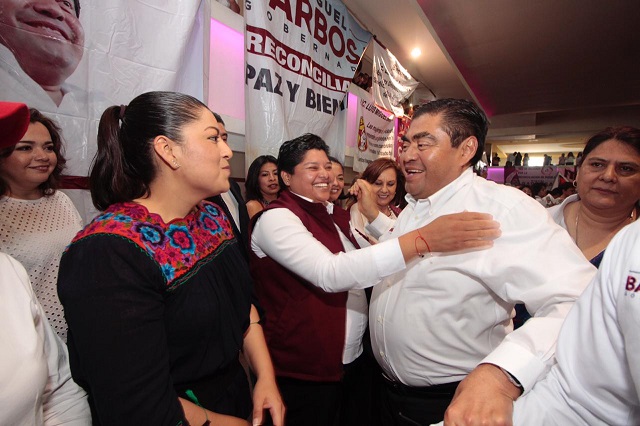 Reforma Constitucional y legal para poner a Puebla a la vanguardia de los derechos de las mujeres: Barbosa Huerta