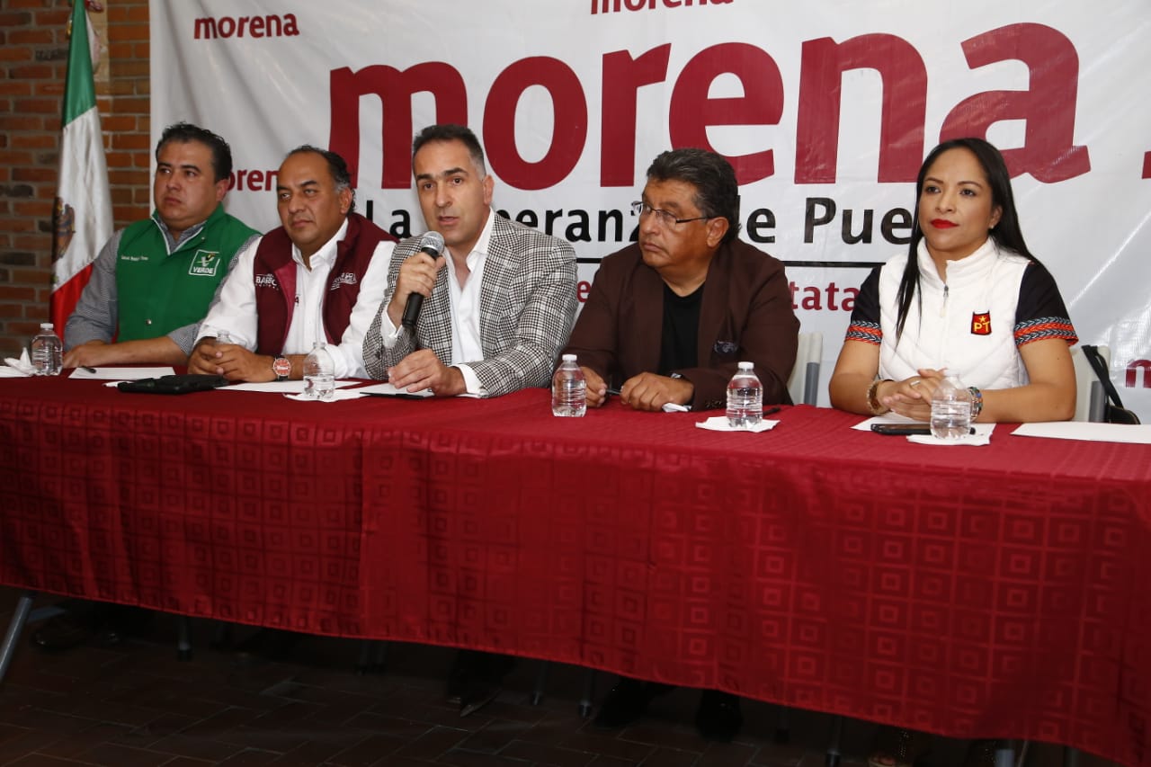Fallo emitido por el TEPJF ratifica a Miguel Barbosa como candidato a gobernador: Voceros 