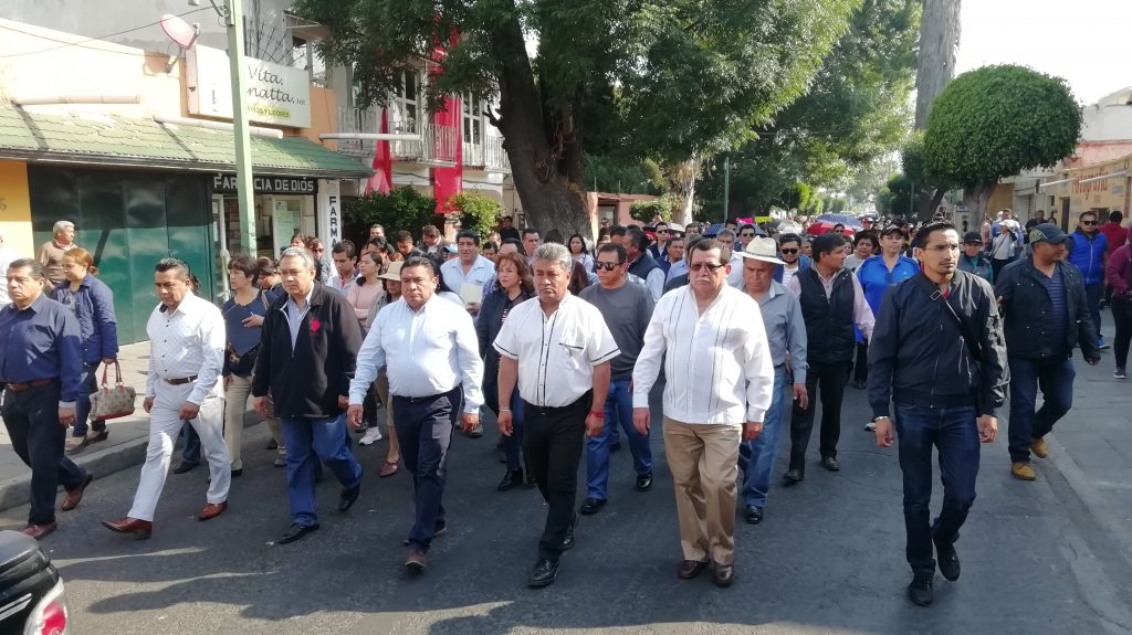 Maestros de Tlaxcala consiguen pago luego de manifestarse