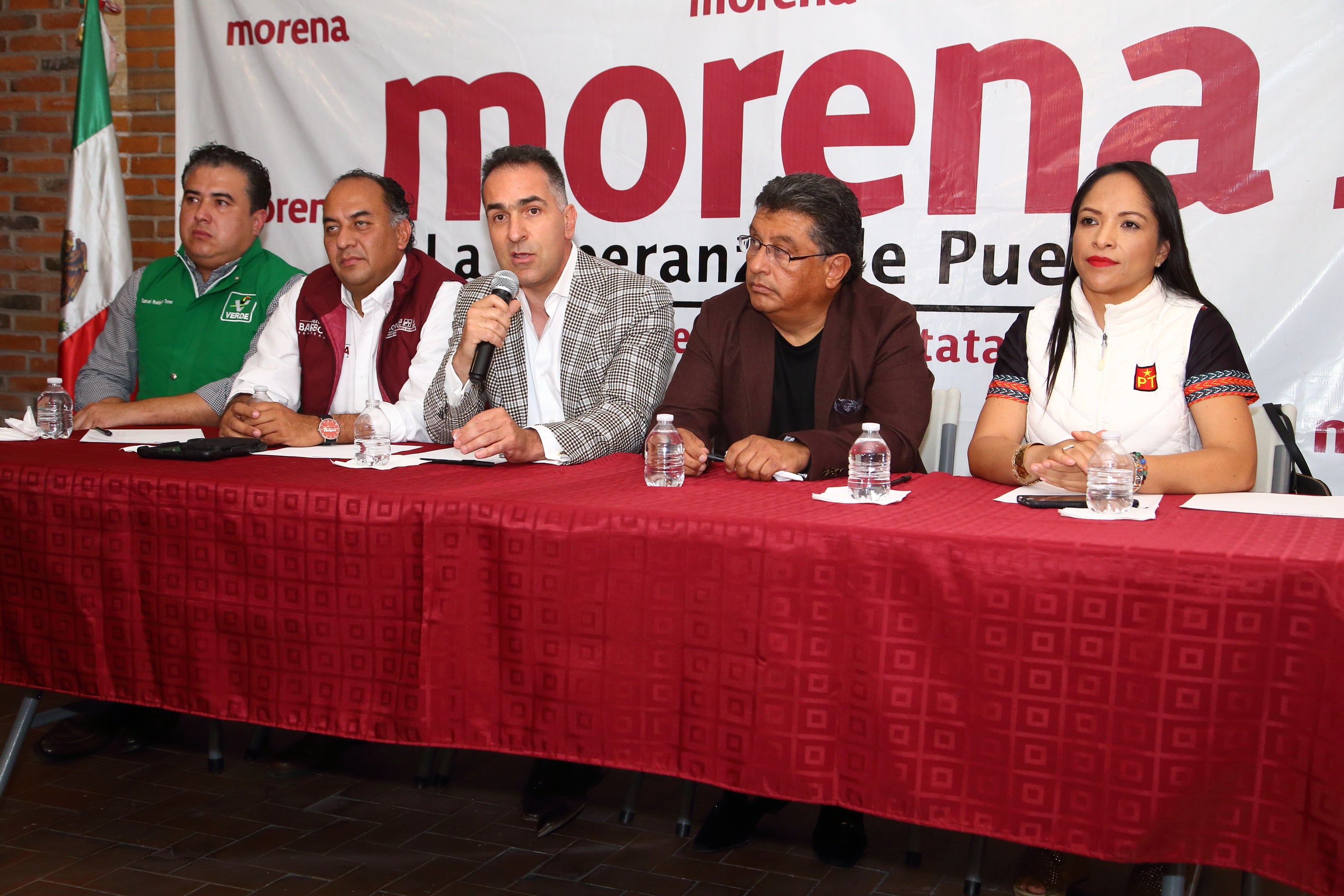 Fallo emitido por el TEPJF ratifica a Miguel Barbosa como candidato a gobernador: voceros