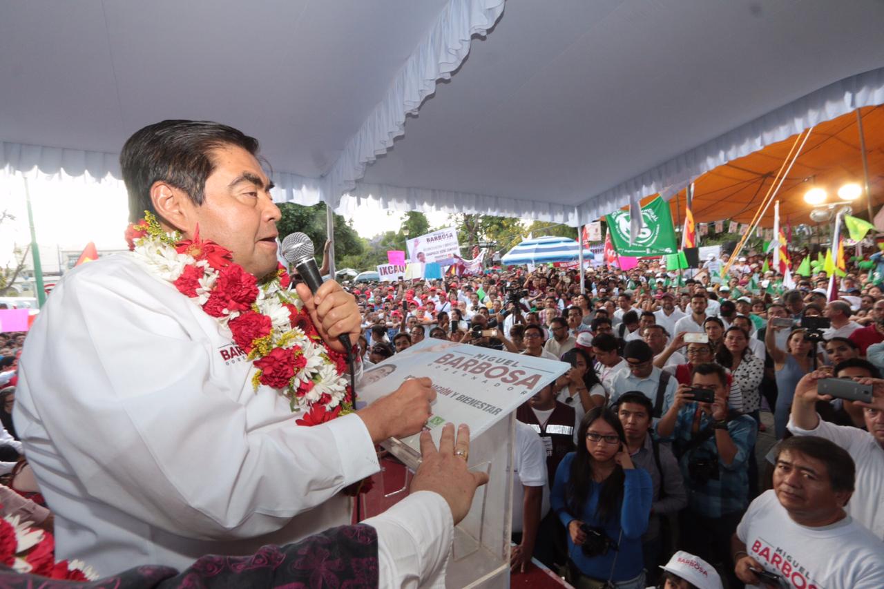 Desde su natal Tehuacán, Miguel Barbosa asegura no será un gobernador inalcanzable