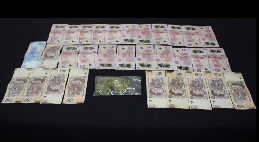 Policías de la capital poblana detuvieron a cinco hombres en posesión de marihuana