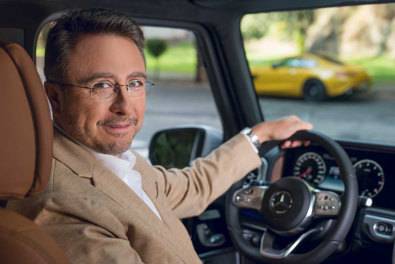 #OrgulloIBERO Jaime Cohen, de jugar ‘metita’, a dirigir Mercedes Benz
