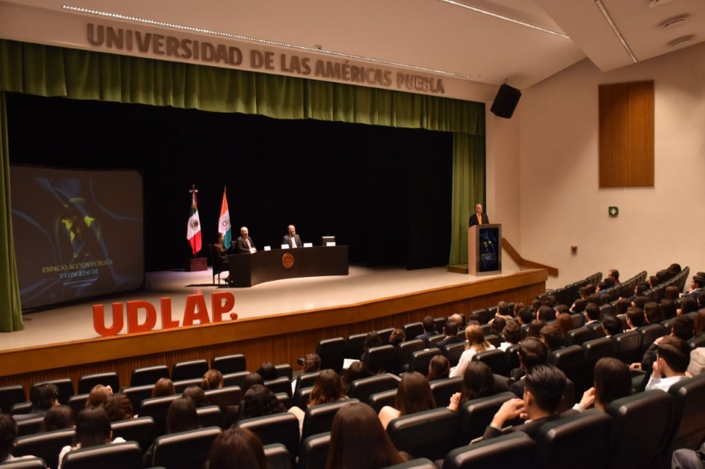 Analizan en UDLAP los problemas nacionales y los dilemas de la agenda internacional