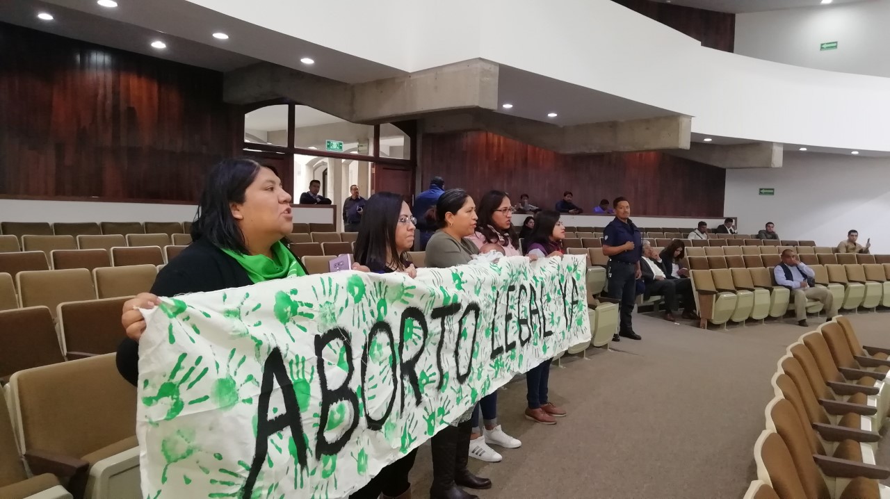 Activistas de Tlaxcala se inconforman con iniciativa de ley que penaliza el aborto
