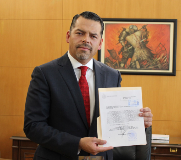 Héctor Sánchez niega acusaciones de corrupción y pide investigación oficial