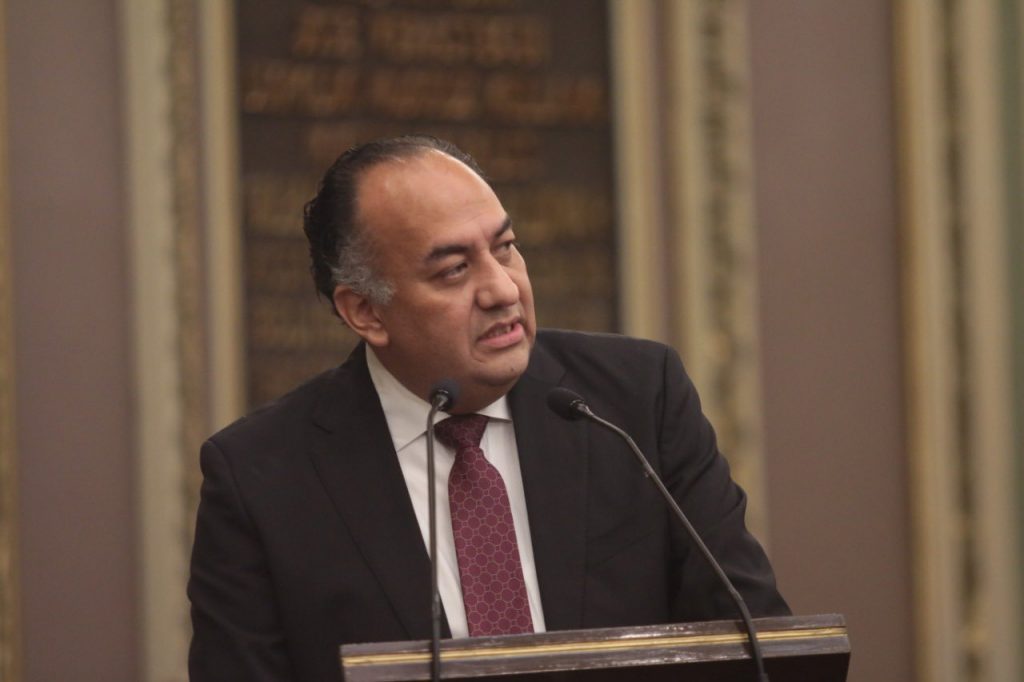 Puebla necesita un cambio de régimen: Méndez Márquez.