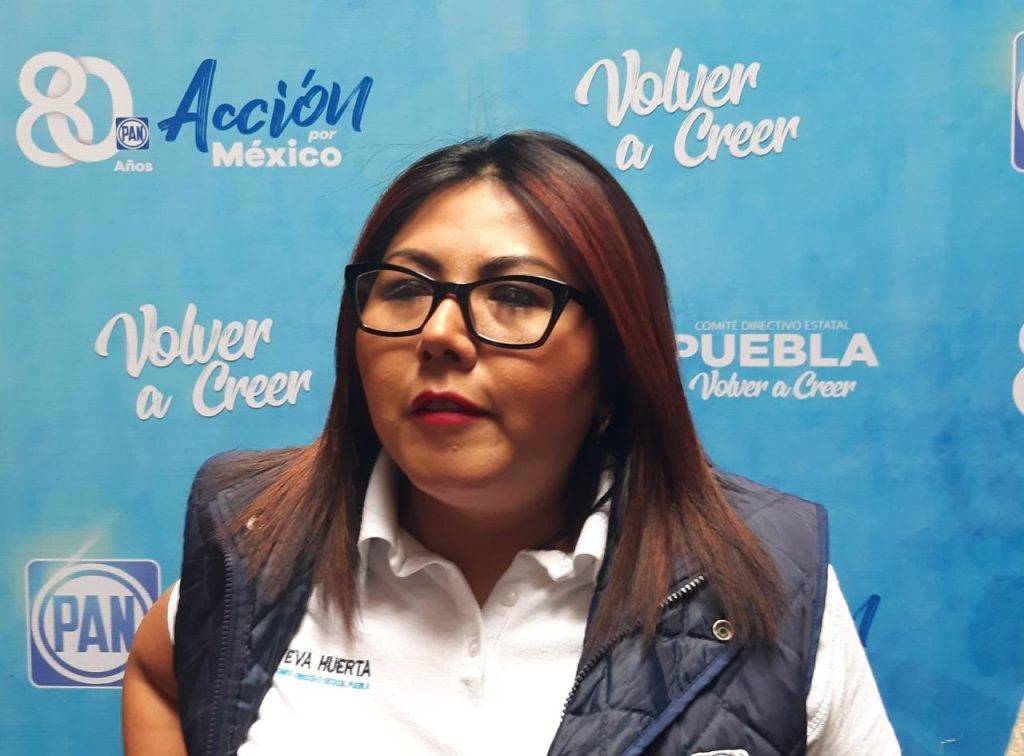 Llama a la unidad lideresa del PAN Genoveva Huerta.