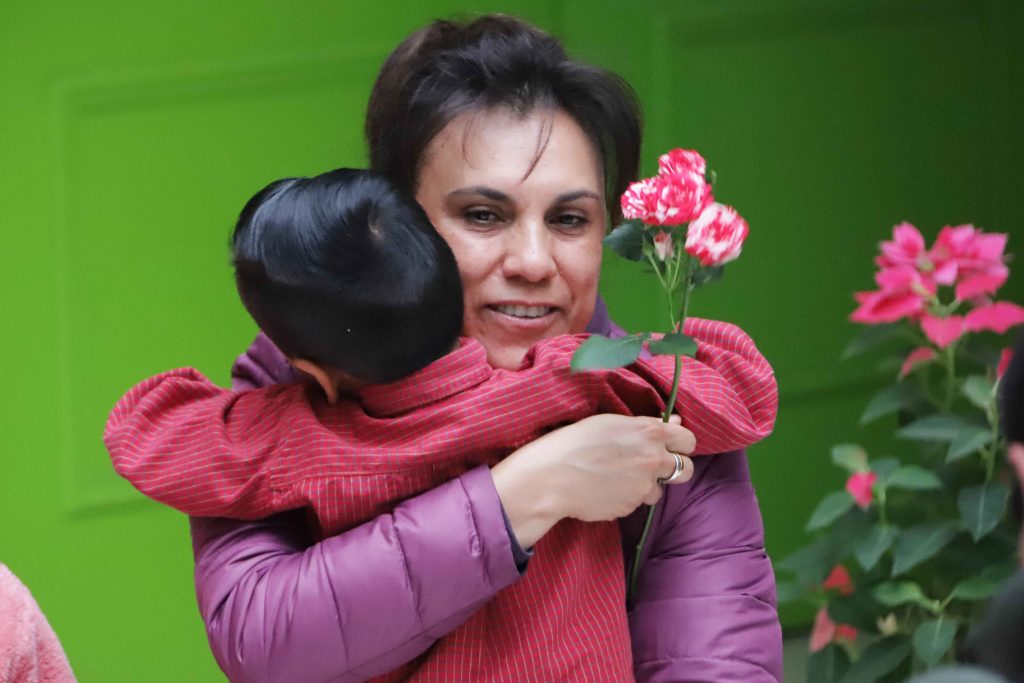 Desde Tlaxcala: Encabeza Sandra Chávez Ruelas día de reyes en el centro de asistencia social