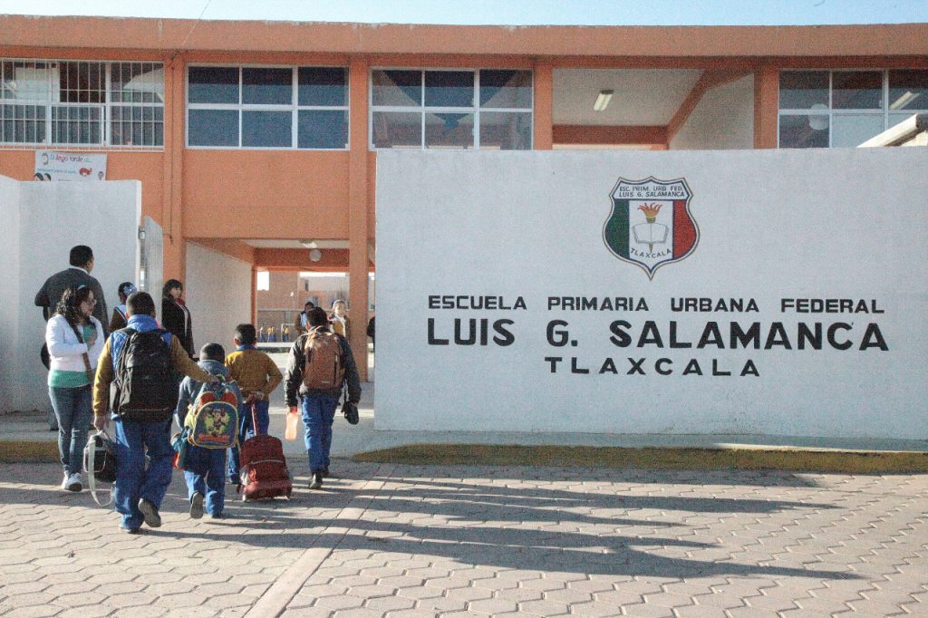 Regresan a clases 377 mil alumnos:SEPE.