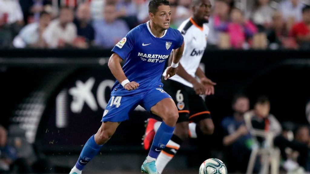 Galaxy confirma trato por Chicharito con Sevilla