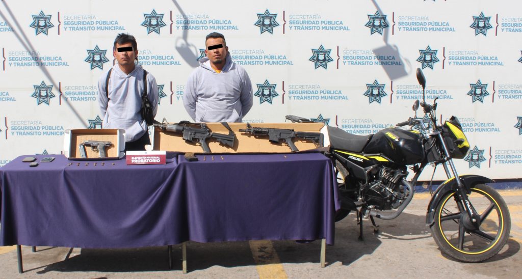 Exitosamente,detuvo policía municipal de Puebla a dos hombres por homicidio y lesiones en bosques de Santa Anita.