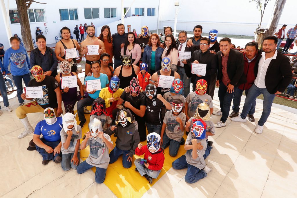 Celebra SEDIF “Día de Reyes” con niñas, niños y adolescentes de las Casas de Asistencia