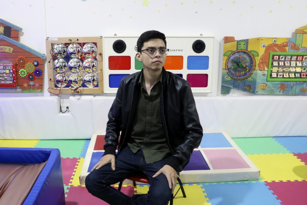 Con talleres SEDIF, madres y padres eliminan prejuicios y miedos.