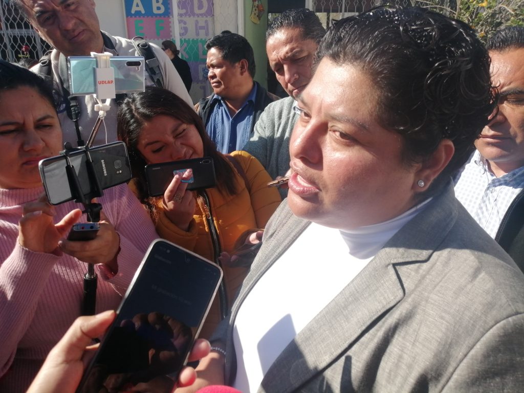 Espectaculares están blindados desde la época del morenovallismo, acusó: Karina Pérez