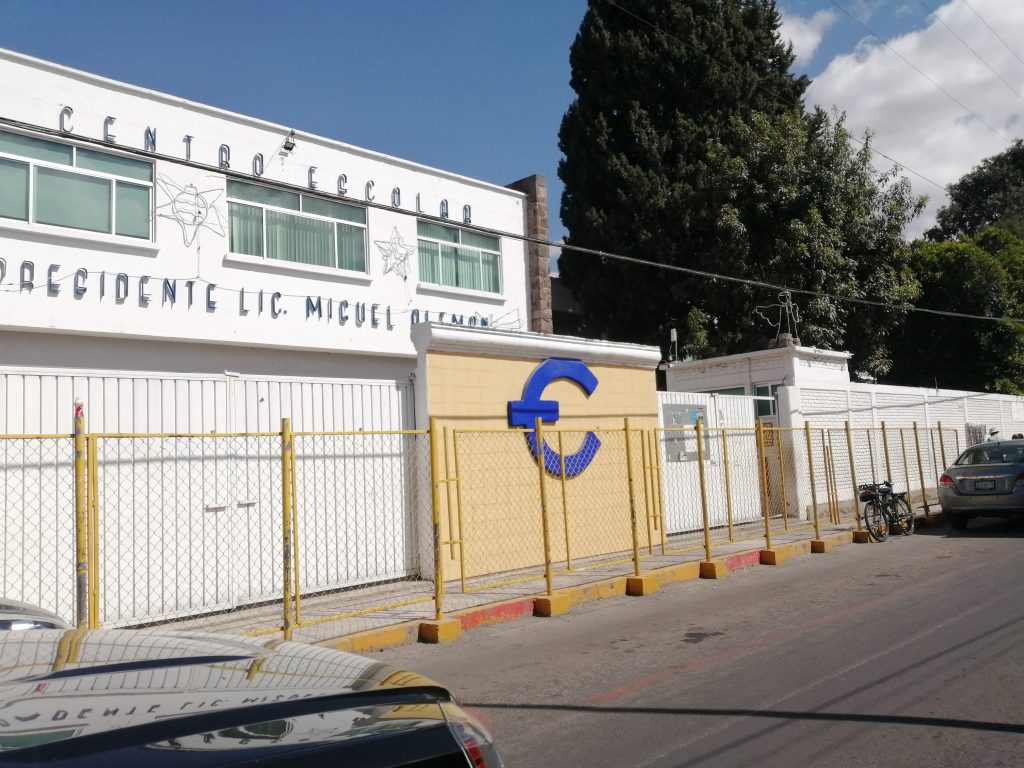 Pánico por niño que ingresó una navaja al CELMA en San Pedro Cholula