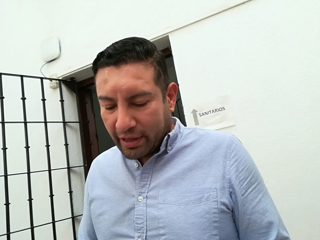 Manifestación de bolardos es tema político: Covián