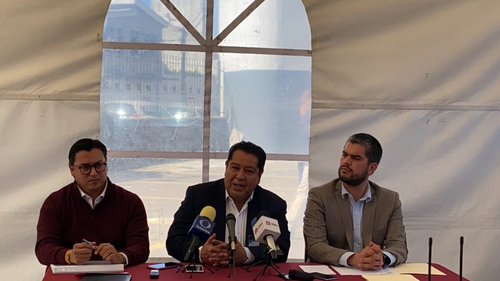 Gobernador Barbosa envió una iniciativa al Congreso para calificar como delito la operación de unidades pirata: Aréchiga Santamaría