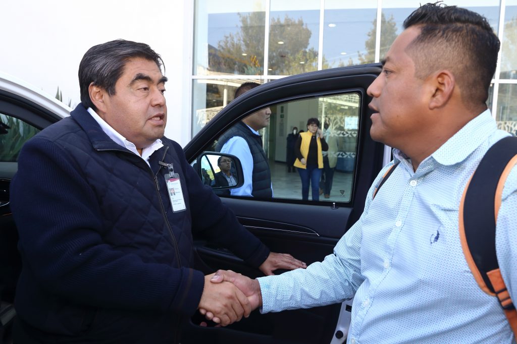 Garantiza Barbosa tratamiento a menores con cáncer.