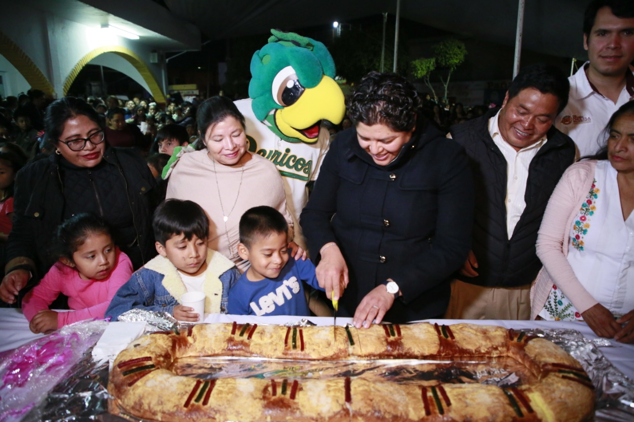 “Más de 20 mil niños de San Andrés Cholula recibieron un juguete este mes”: Karina Pérez Popoca