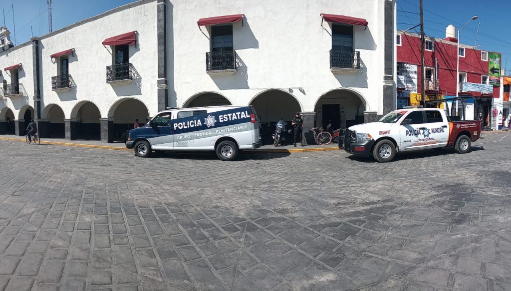 Se trasladan cinco internos del Cereso de Huejotzingo al penal de Ciudad Serdán