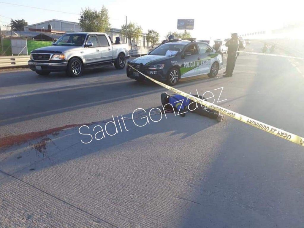 Atropellan y matan a un hombre a bordo de su bicicleta en Periférico y 24 Sur.