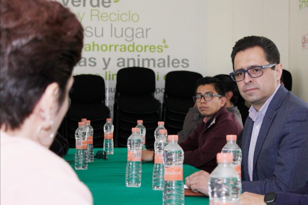 Da ICATLAX seguimiento a acciones para fortalecer la vinculación laboral.