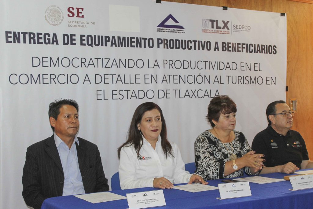 Respalda SEDECO con equipamiento a microempresarias tlaxcaltecas