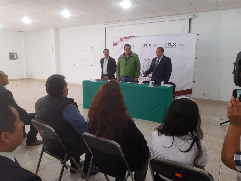 Entrega CEPC y CIVIKA certificación federal en estándares de competencias a 24 empresas.
