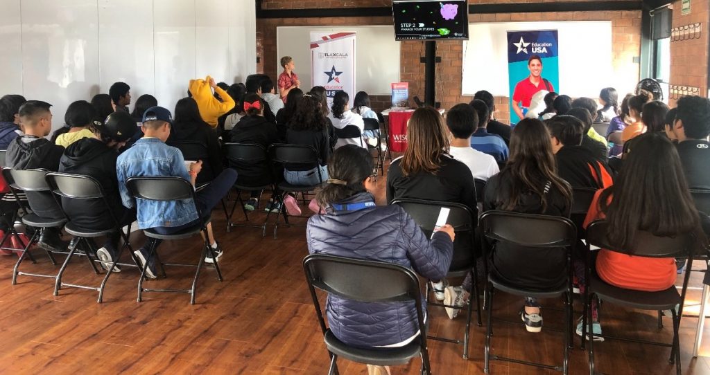 Desde Tlaxcala: Convocan SEPE y Centro Education USA a jóvenes a proponer soluciones a problemas sociales.