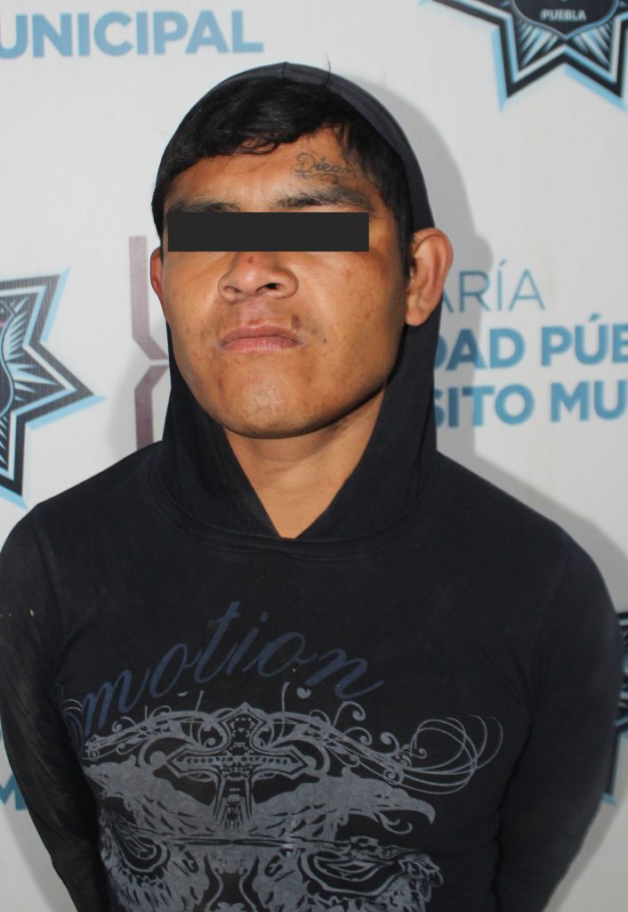 Aseguró SSC de Puebla más de 200 dosis de posible droga; tres hombres detenidos.