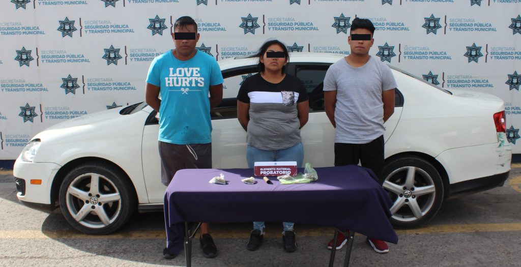 Detuvo policía municipal de Puebla a tres personas,presuntamente dedicados al robo de autopartes.