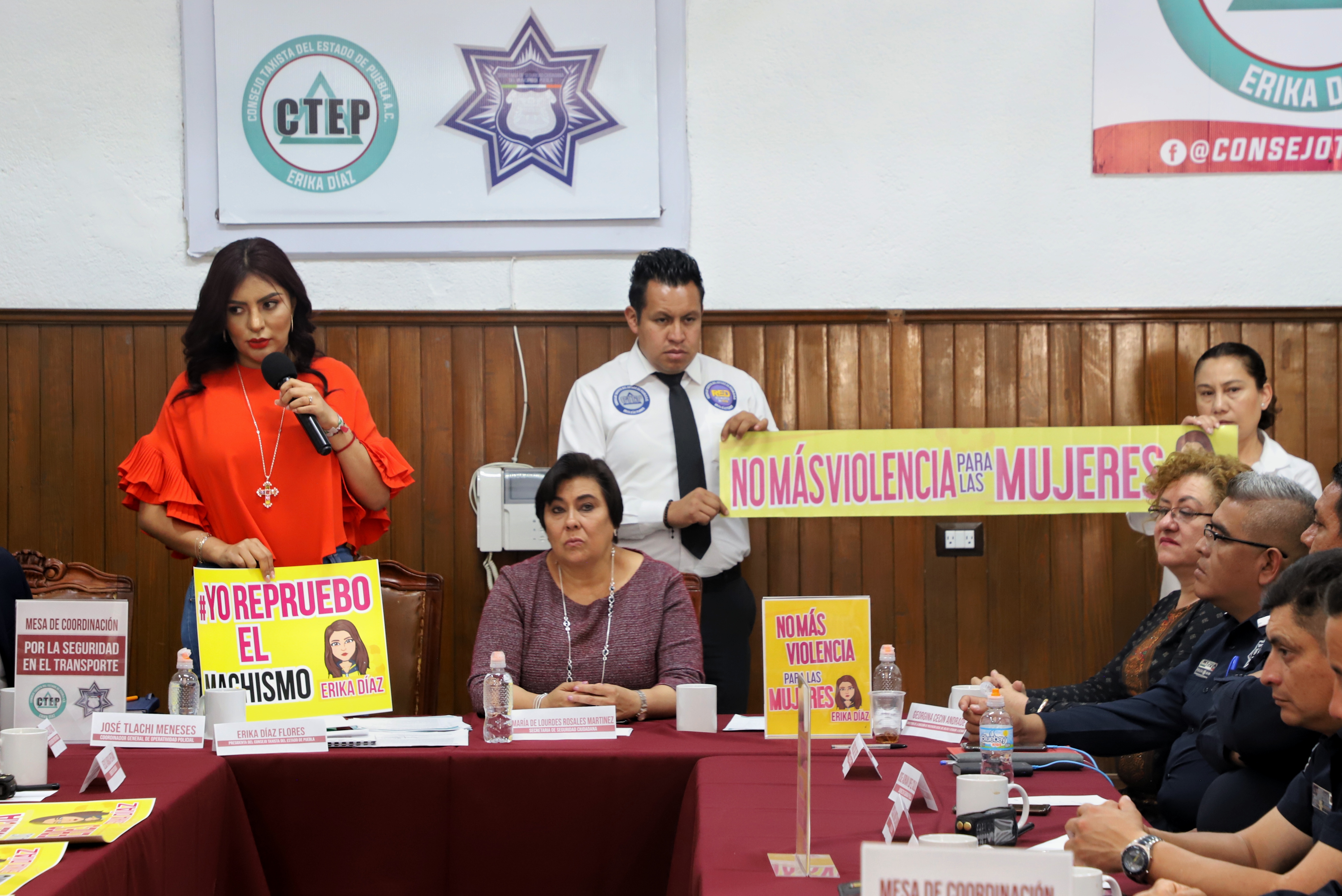 Suma esfuerzos la policía municipal de Puebla con el Consejo Taxista por una ciudad segura