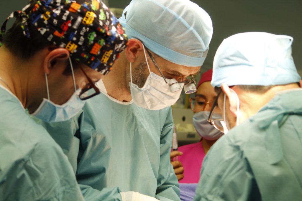 Realiza ISSSTEP segundo transplante de riñón del año.