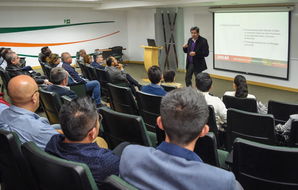 Con éxito se realiza en la UDLAP en la 4ta Reunión de Gestores de Talento