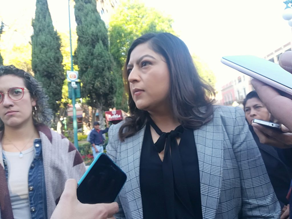 Vamos contra quienes cobran derecho de piso y por negocios donde se ejerce la prostitución: Claudia Rivera