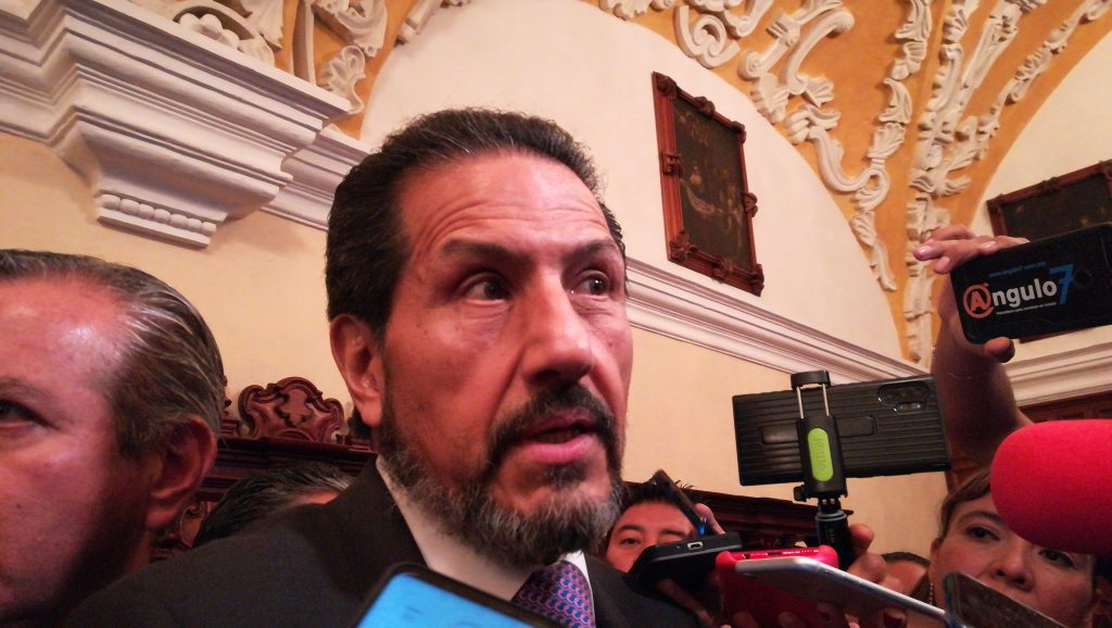 Consejo Universitario de la BUAP definirá si es viable crear un órgano interno de fiscalización: Esparza Ortiz