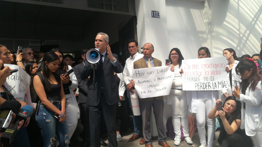 Rector de la UPAEP asegura que es momento de alzar la voz con momentos de reflexión