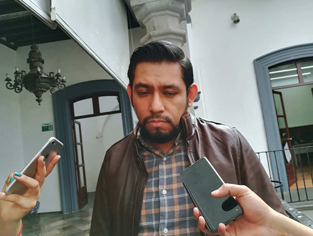 Regidor de Morena solicita un trato igual a todos los ambulantes