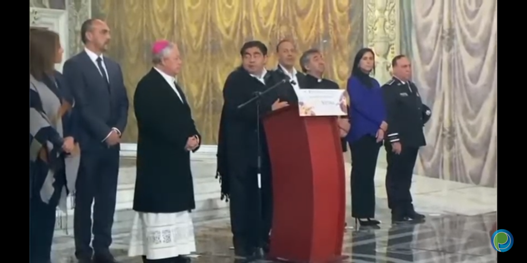 Gobernador Barbosa encabezó la clausura de la Capilla Sixtina