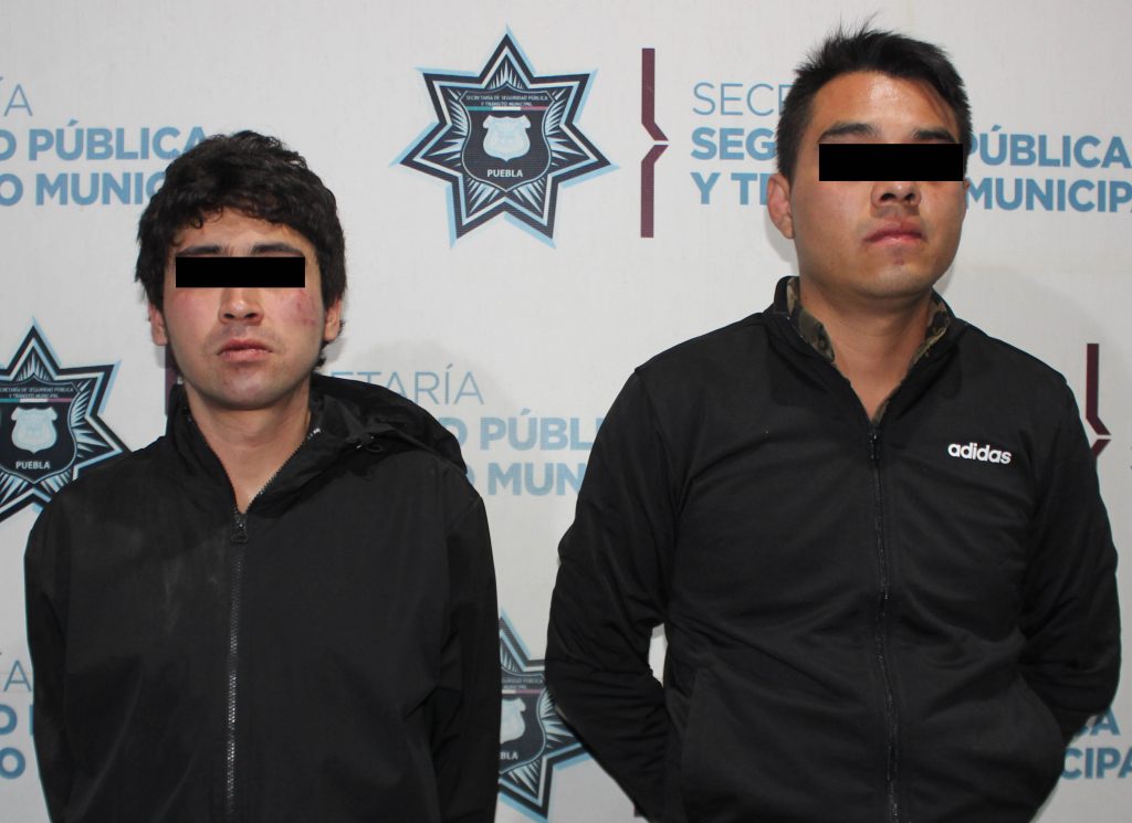 ¡Continúa el combate frontal contra el robo a transporte público!Detuvo SSC de Puebla a dos probables asaltantes.