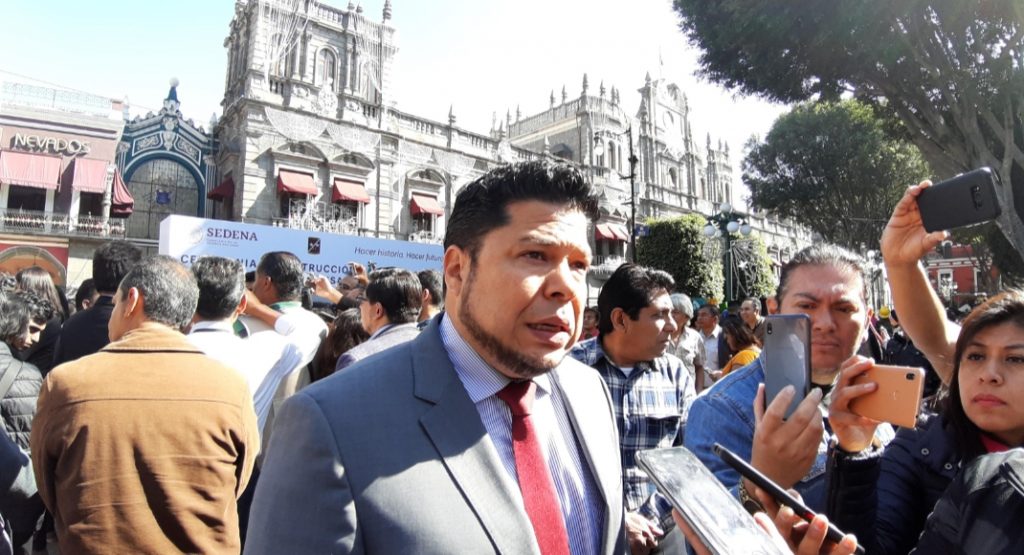 Se realizarán foros para el análisis de la aprobación de la despenalización del aborto en Puebla, informó el “monaguillo” Gabriel Biestro