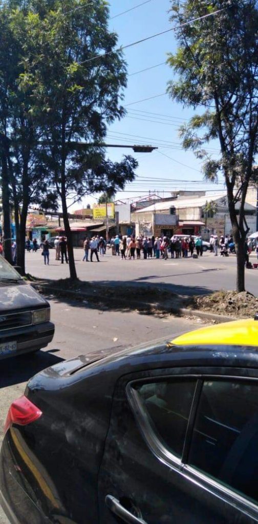 Vecinos de Sn Pablo Xochimehuacán cierran la federal a Tlaxcala