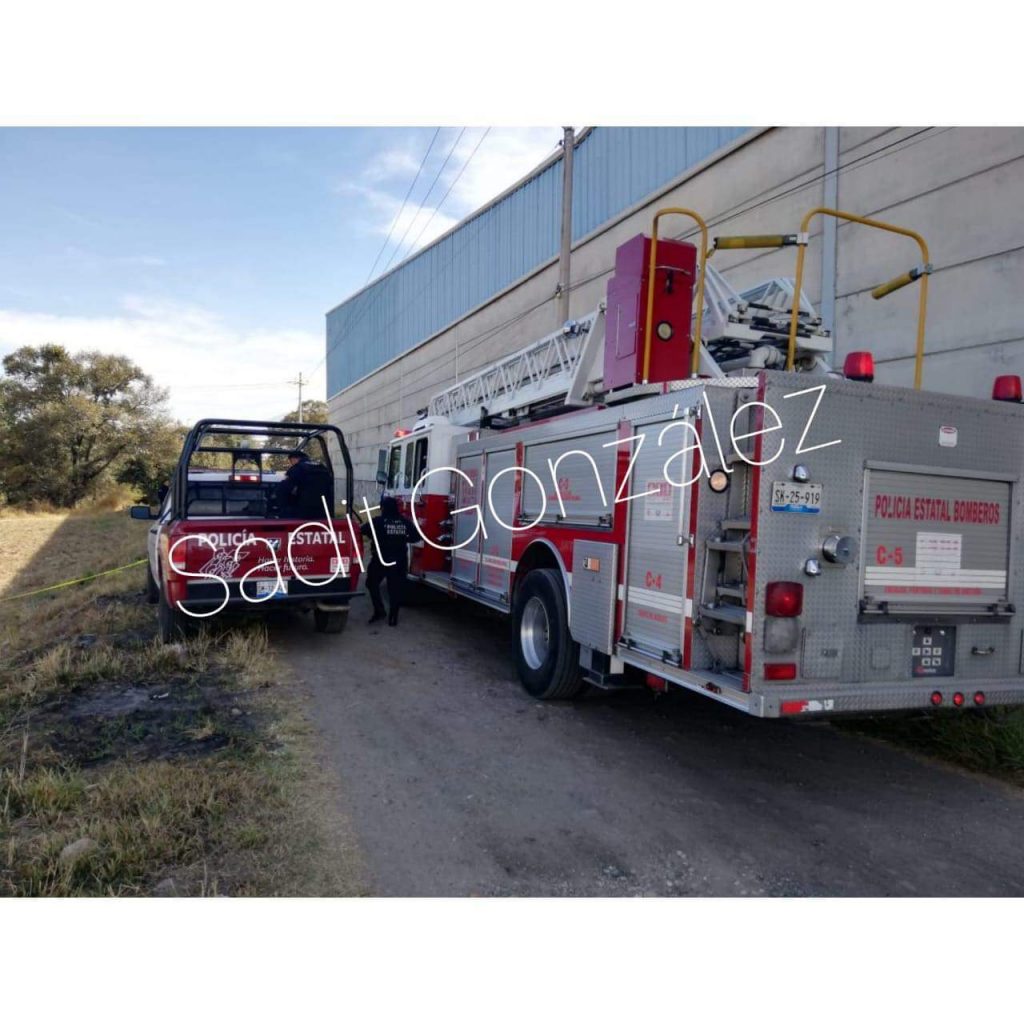 Hallan encobijado al fondo de una barranca en los límites de Tenancingo y Puebla.