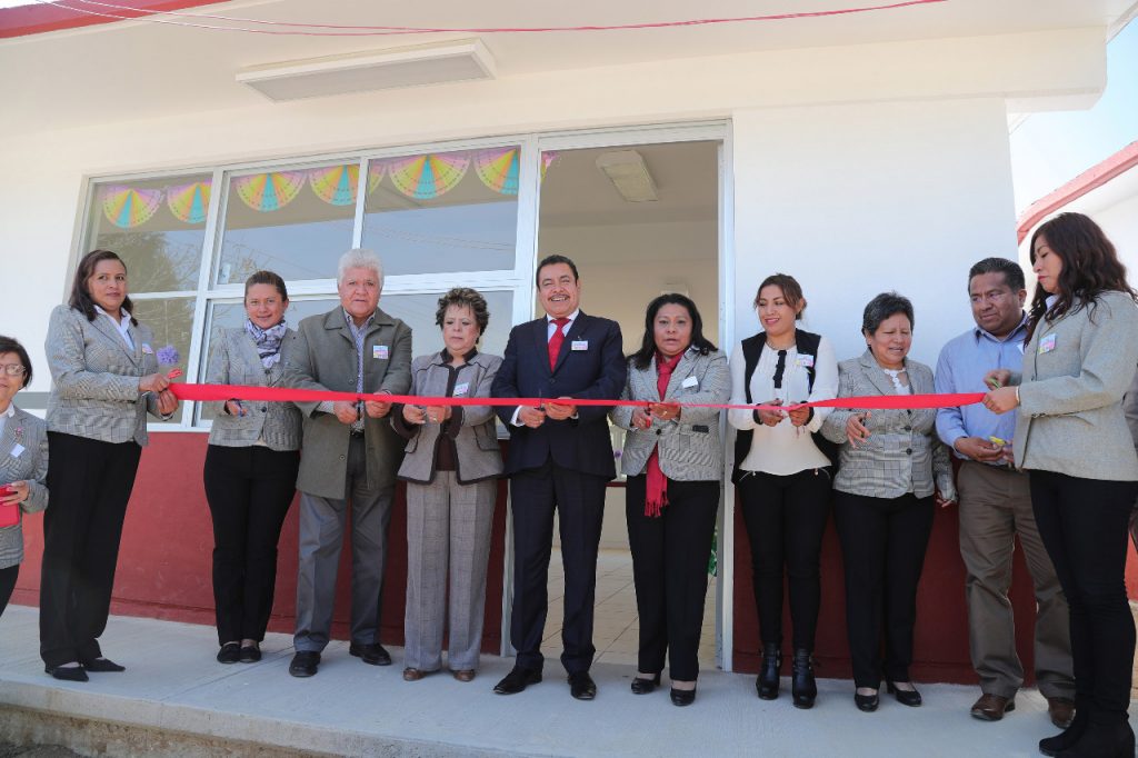 Mejora SEPE infraestructura de escuelas en favor de la comunidad