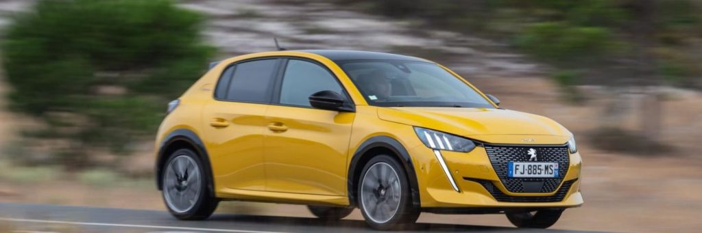 Marcaron su época y la historia del automóvil: los PEUGEOT “Car of de Year” en Europa, del 504 al Nuevo 208