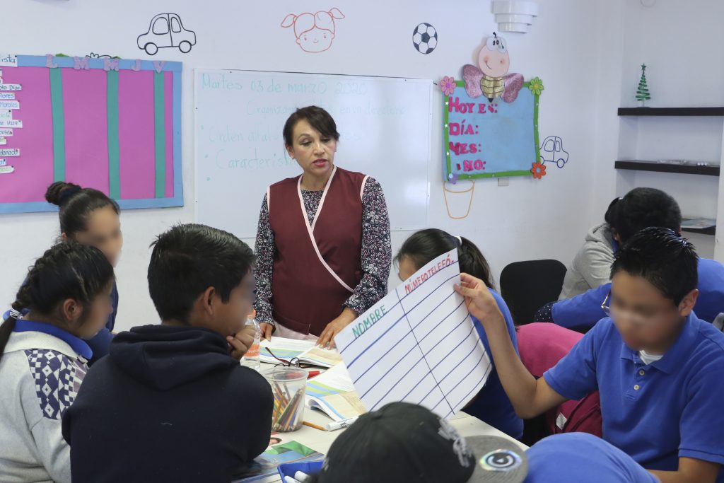 “Vamos Mujeres, Sí Podemos!”, exalta educadora de Casa de Ángeles del SEDIF