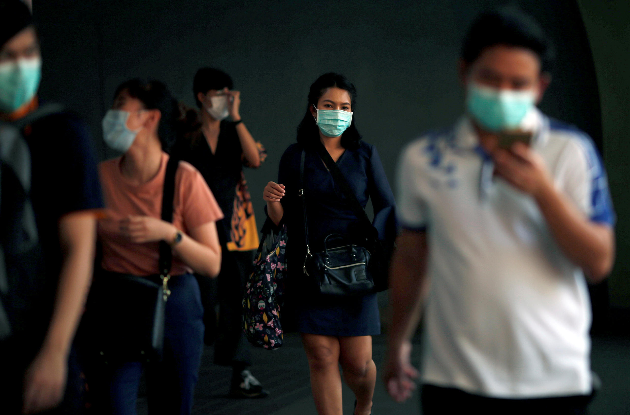 Cinco cosas que debe saber sobre la pandemia de COVID-19